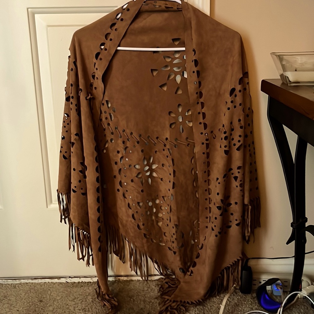 Brown wrap.  Beautiful when worn